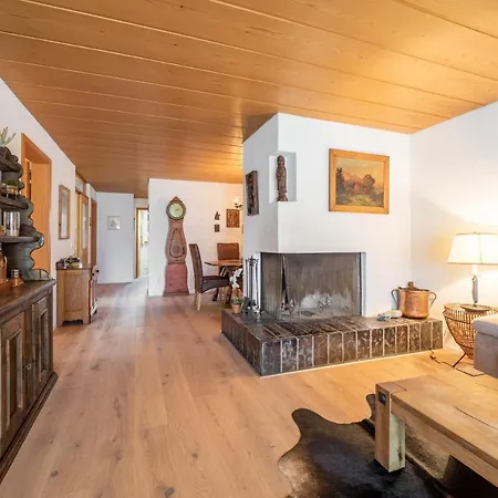 Laax Homes - Haus Ner A1